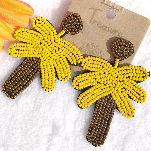 Boho Seed Bead Yellow Palm Tree Post Drop Earrings - Picture 4 of 4